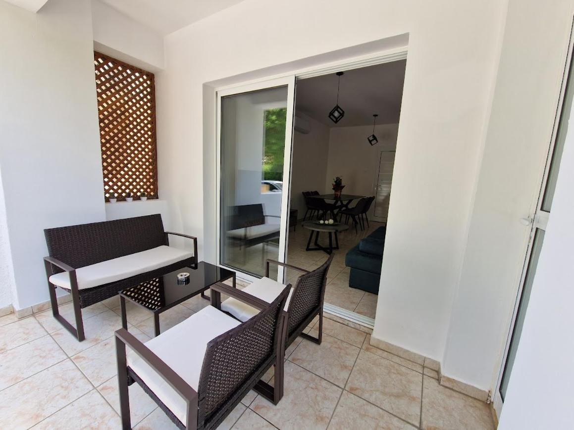 Laertis Apartments - By Imh Travel & Tours Paphos 外观 照片